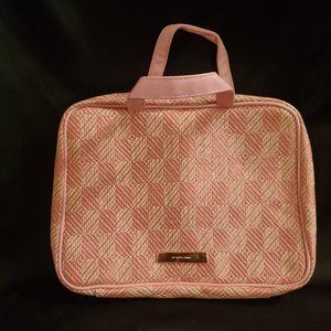 NWOT It’s Judy Time by Judy Travis Makeup Bag